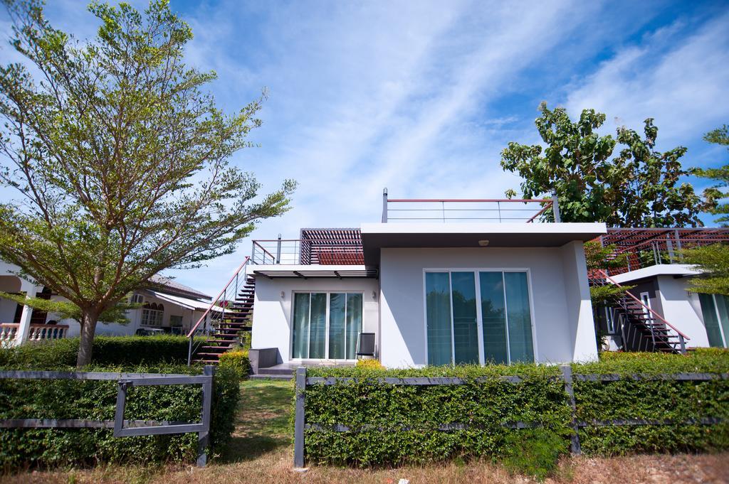 Sea Space Villa Phuket Rawai Exterior foto