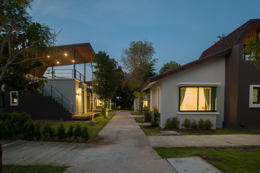 Sea Space Villa Phuket Rawai Exterior foto